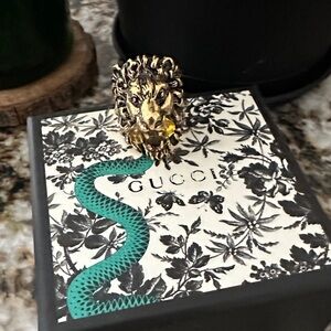 Gucci Gold Lion Head Ring with Yellow Stone